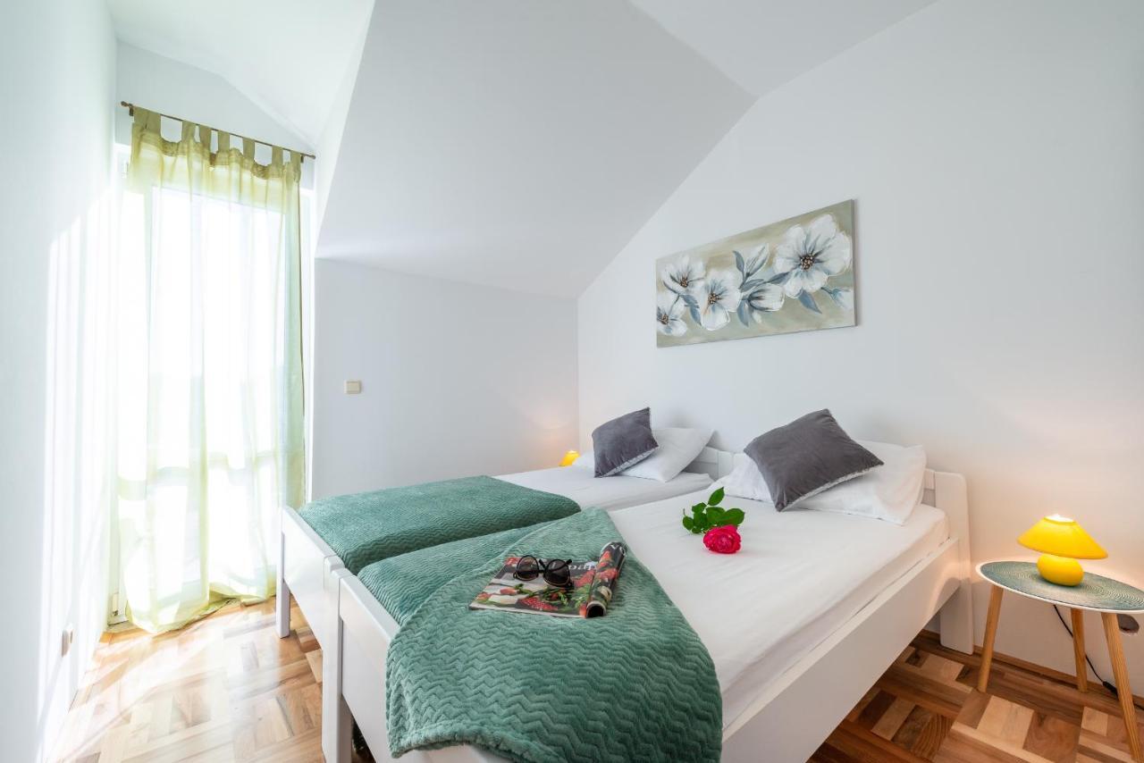 South Wind Apartments Дубровник Екстериор снимка